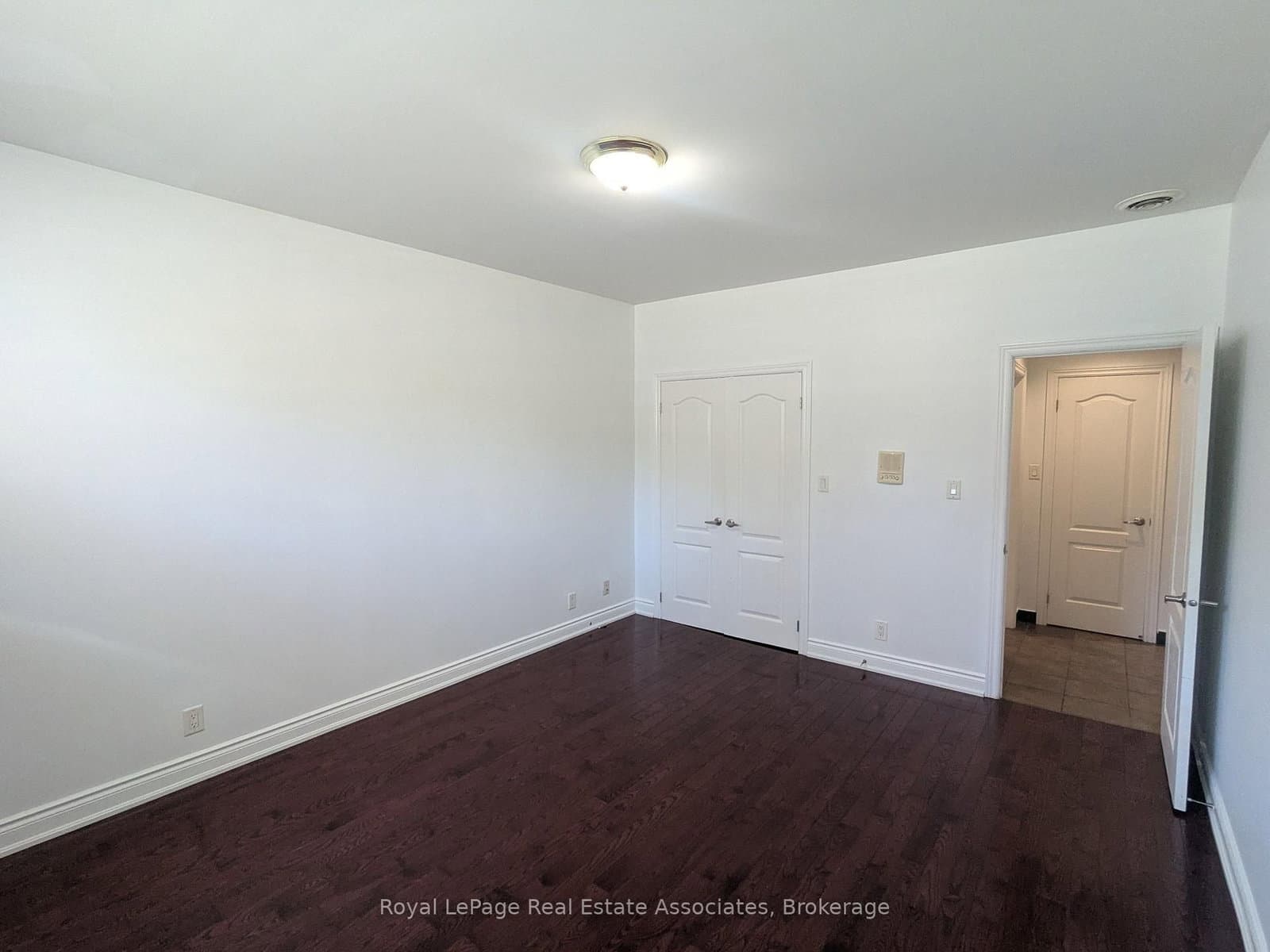 48 Mississauga Road N, Unit 4 thumbnail 16