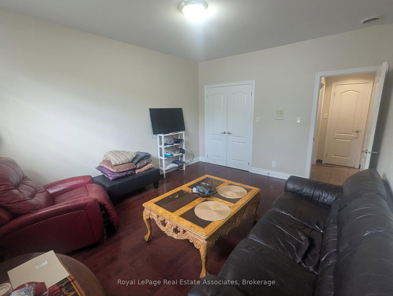 48 Mississauga Road N, Unit 4 thumbnail 18