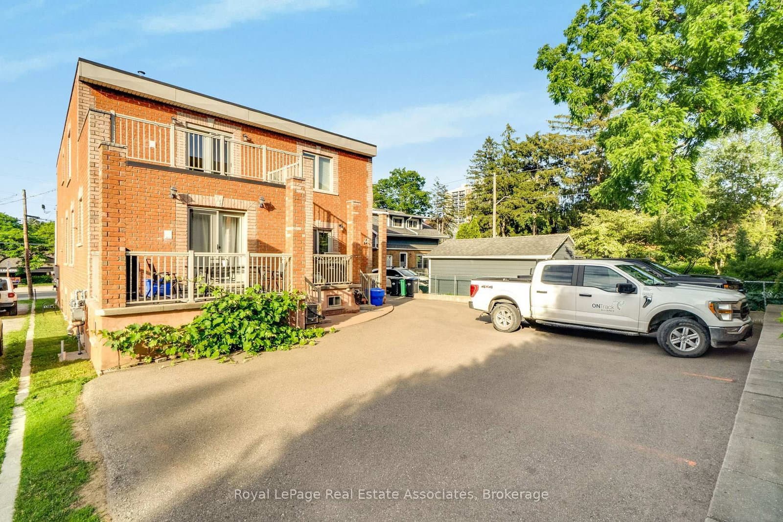 48 Mississauga Road N, Unit 4 thumbnail 6