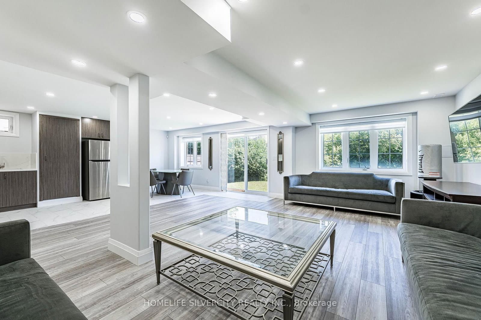 33 Rainbrook Close thumbnail 44