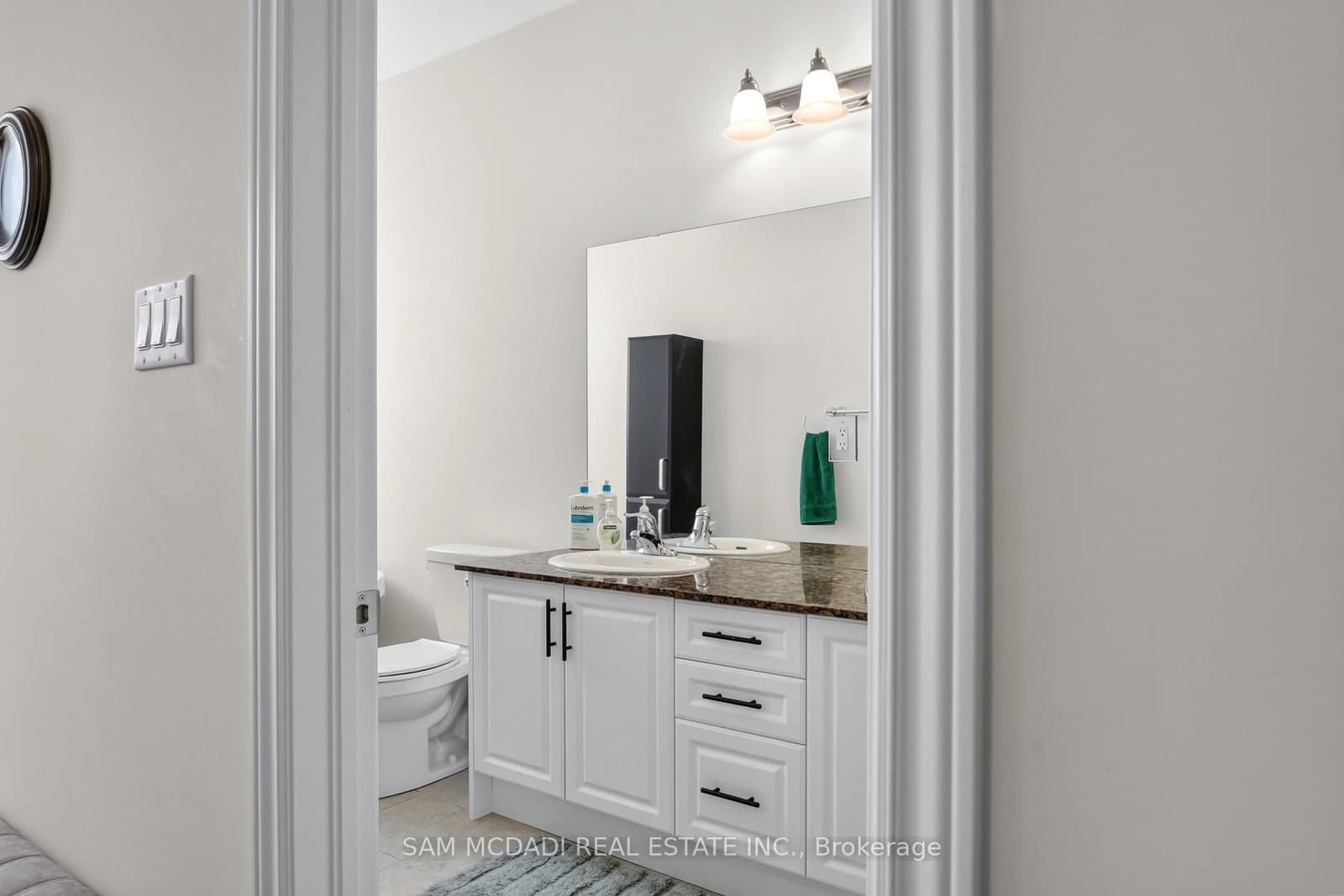 1402 Almonte Drive thumbnail 22