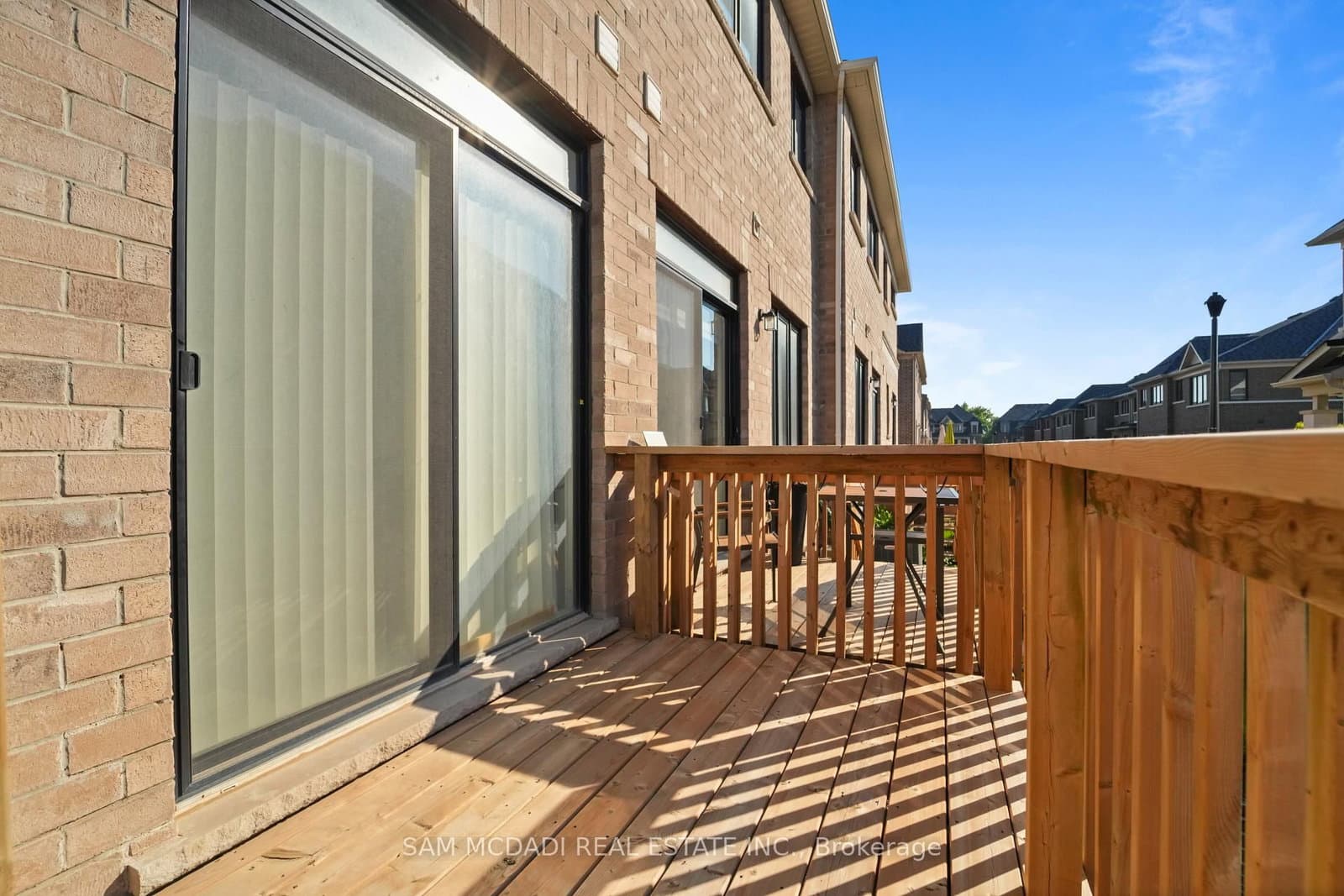 1402 Almonte Drive thumbnail 32