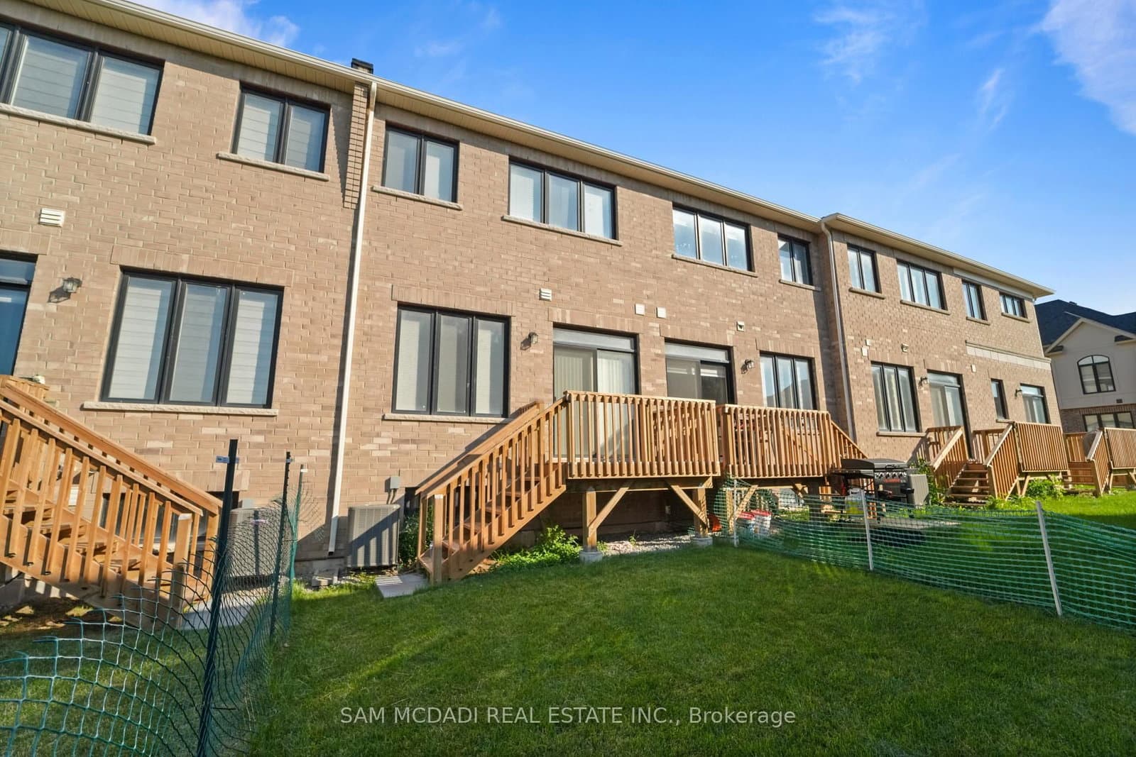 1402 Almonte Drive thumbnail 35