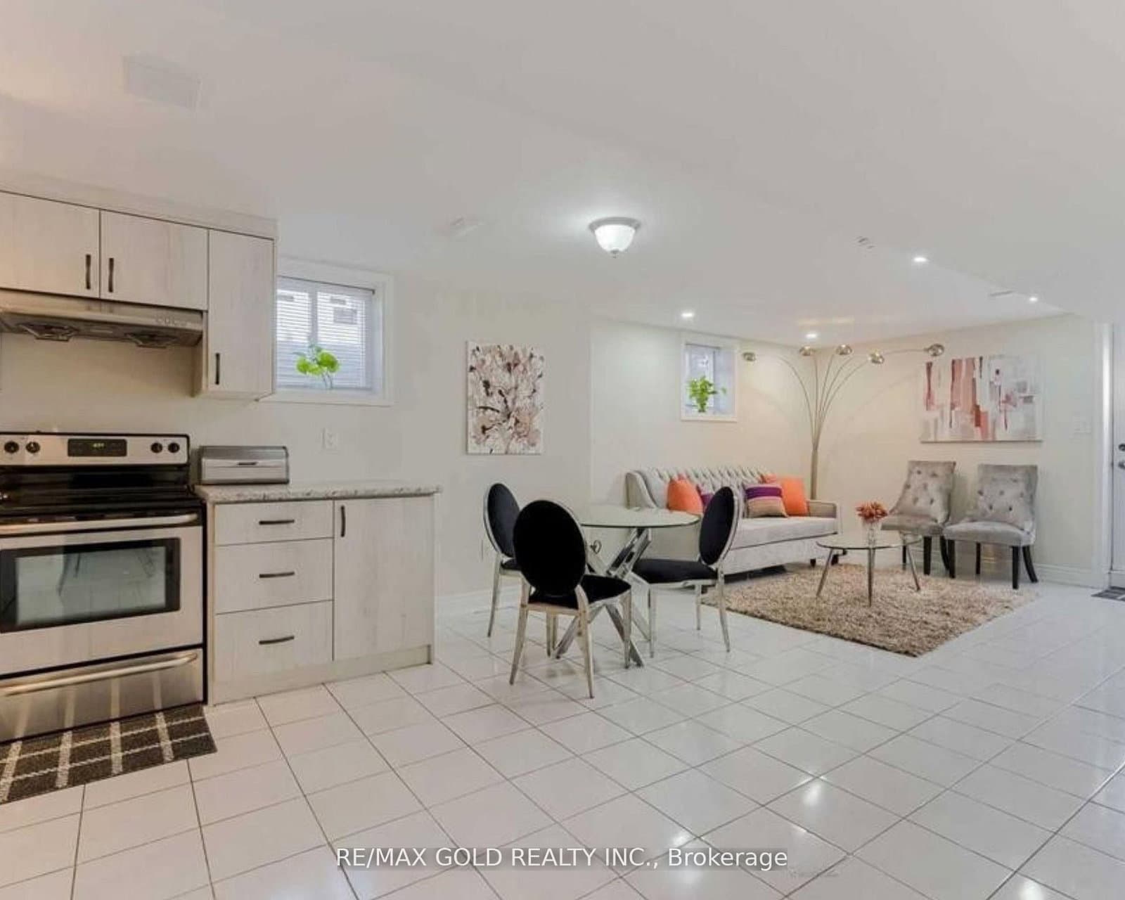 1090 Trudeau Drive thumbnail 45