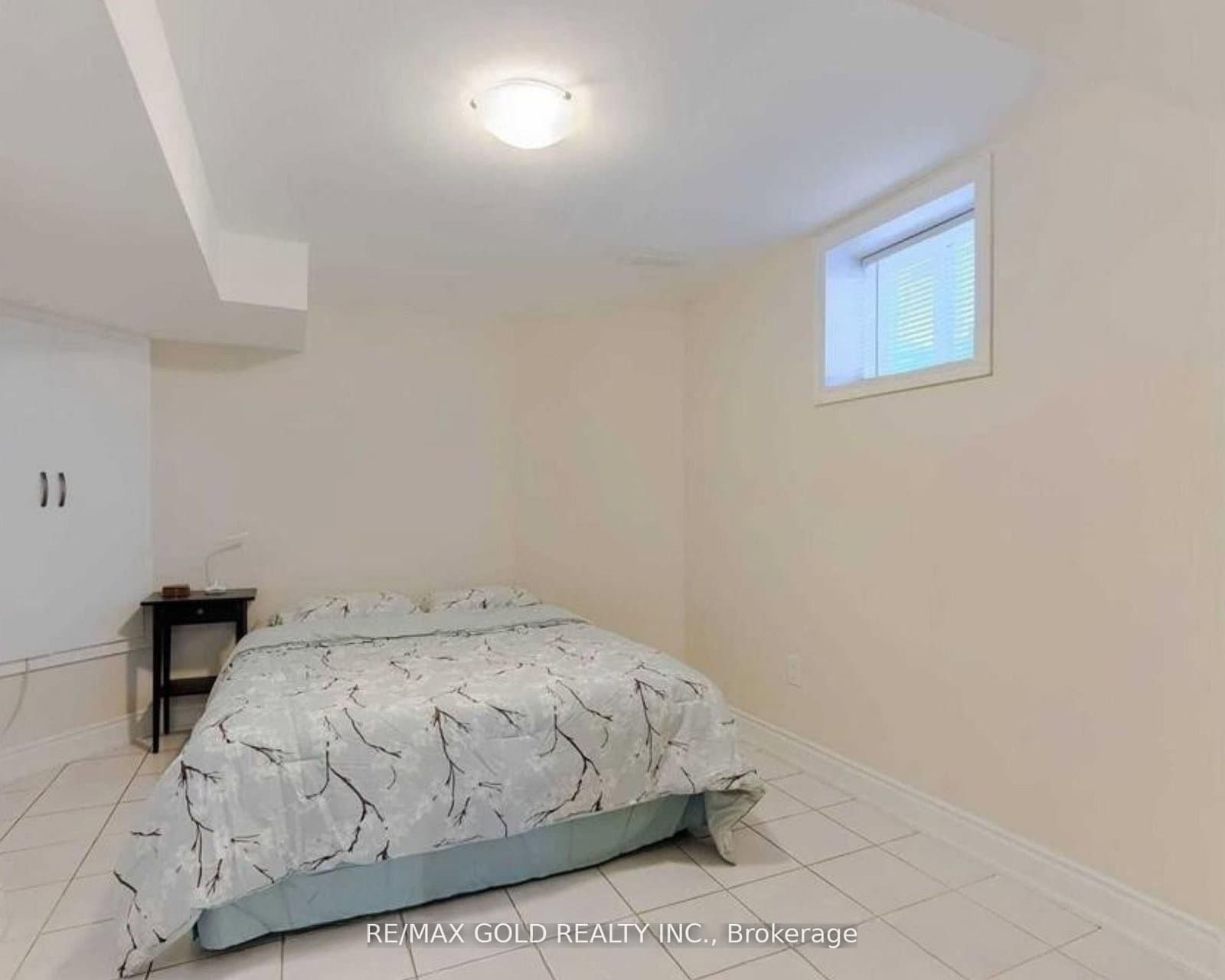 1090 Trudeau Drive thumbnail 48
