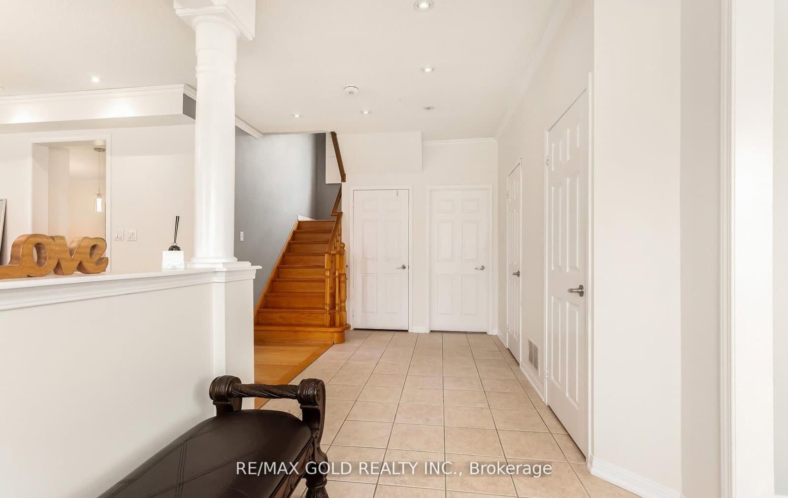 1090 Trudeau Drive thumbnail 8