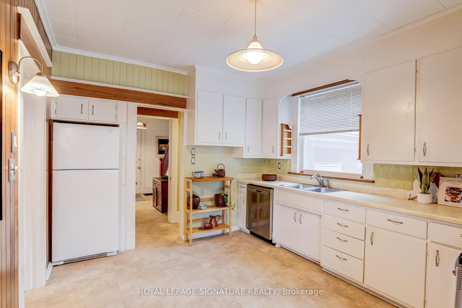 22 Peel Avenue thumbnail 10
