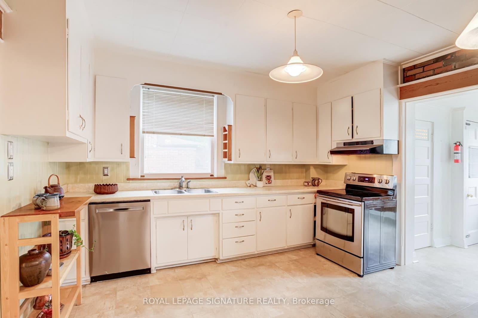 22 Peel Avenue thumbnail 9