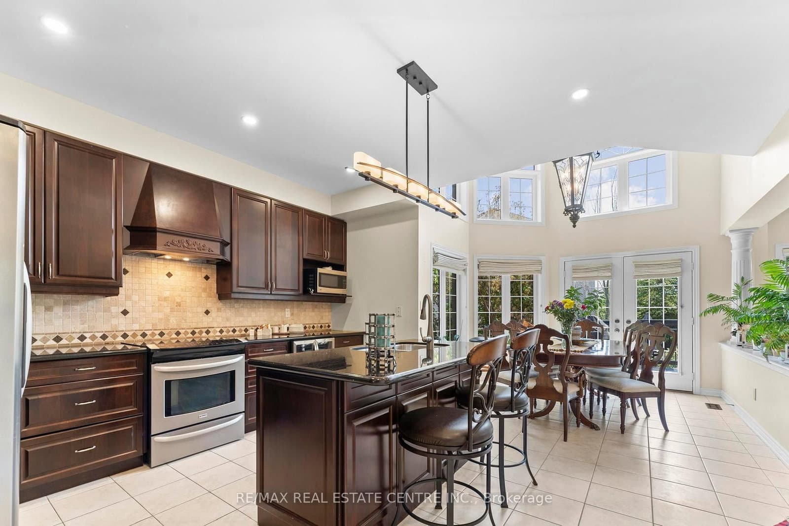 2454 Springforest Drive thumbnail 14
