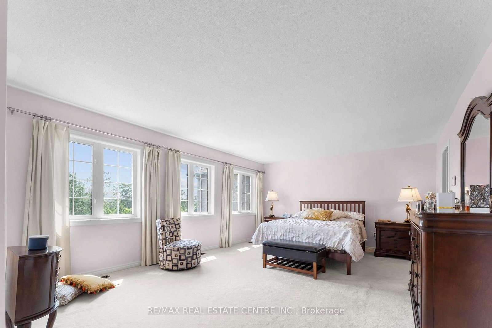 2454 Springforest Drive thumbnail 28