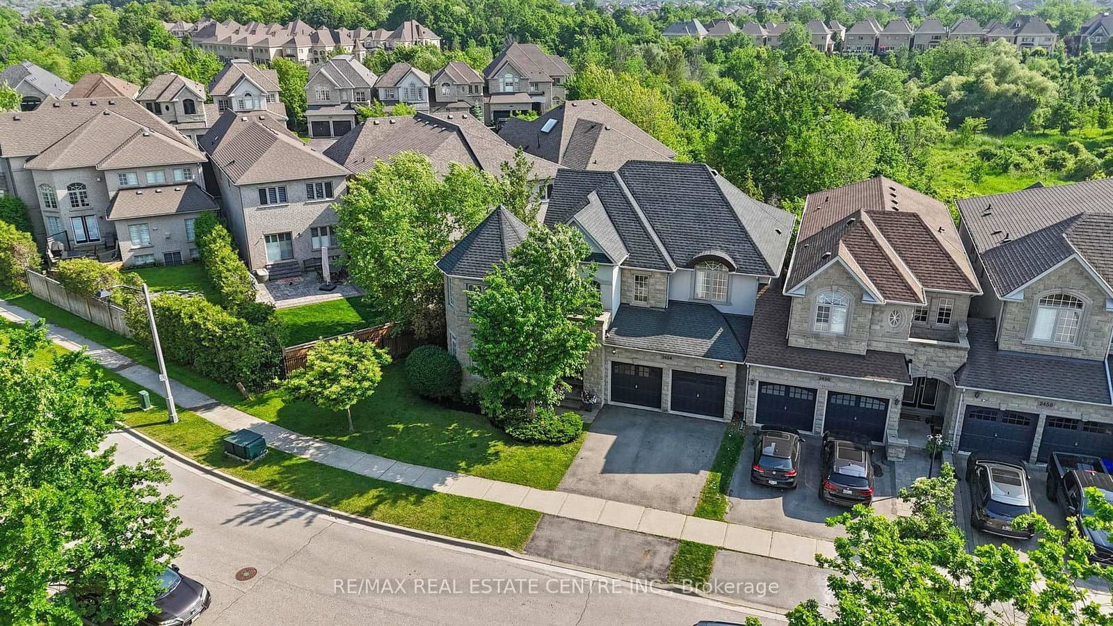 2454 Springforest Drive thumbnail 4
