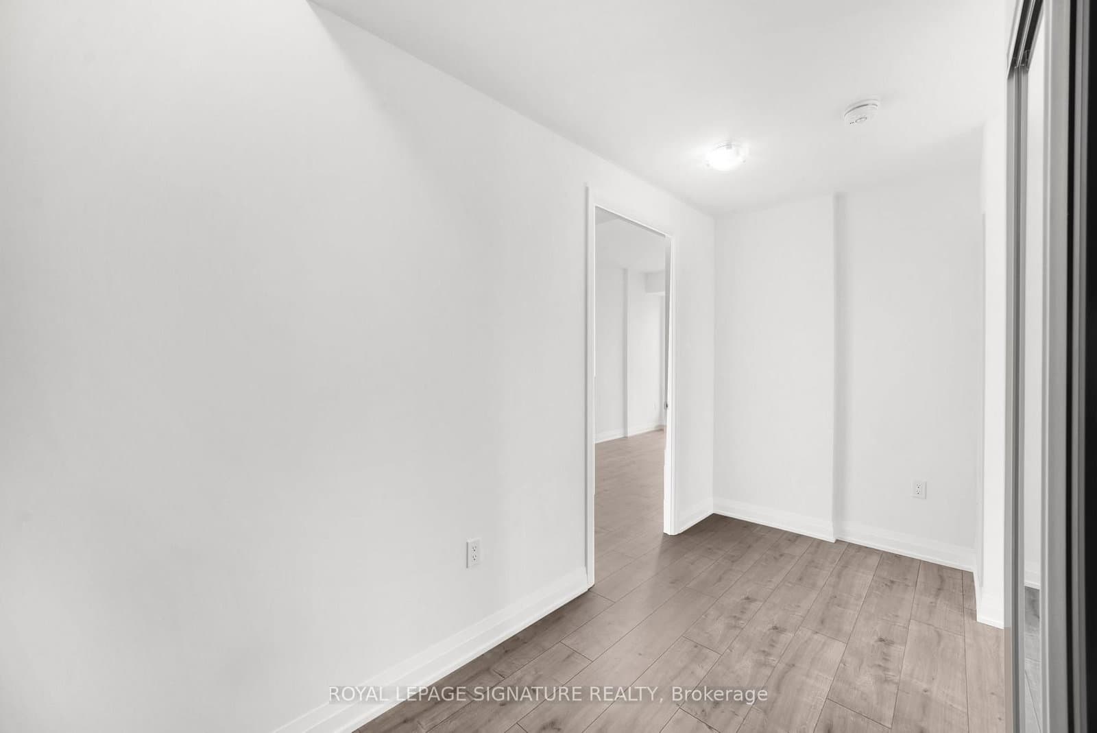 412 Silver Maple Road, Unit 716 thumbnail 19