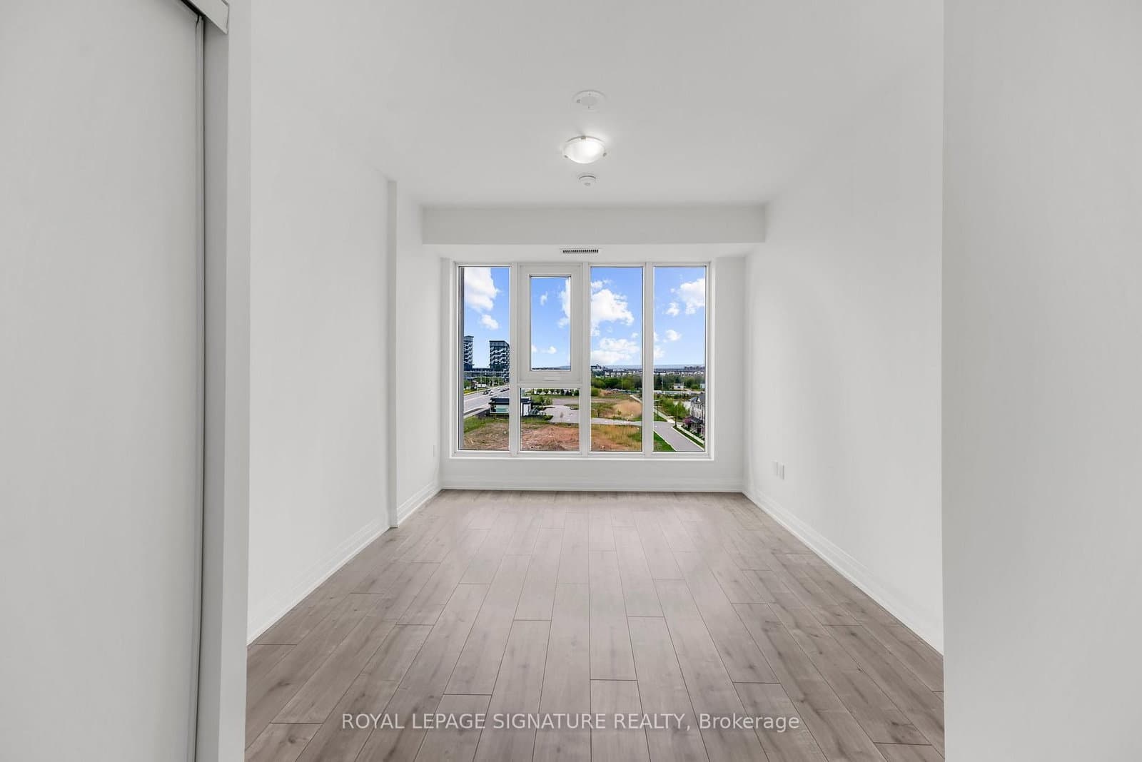 412 Silver Maple Road, Unit 716 thumbnail 22