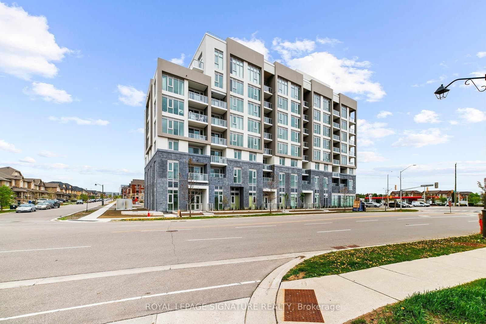 412 Silver Maple Road, Unit 716 thumbnail 4