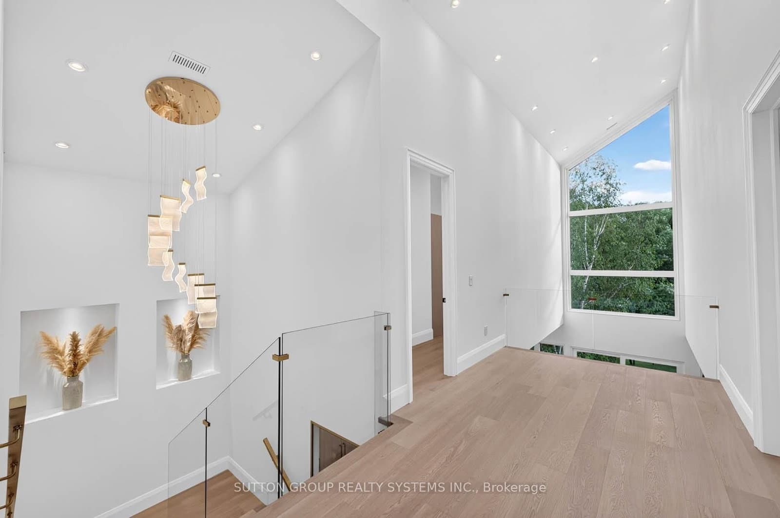 272 Renforth Drive thumbnail 20