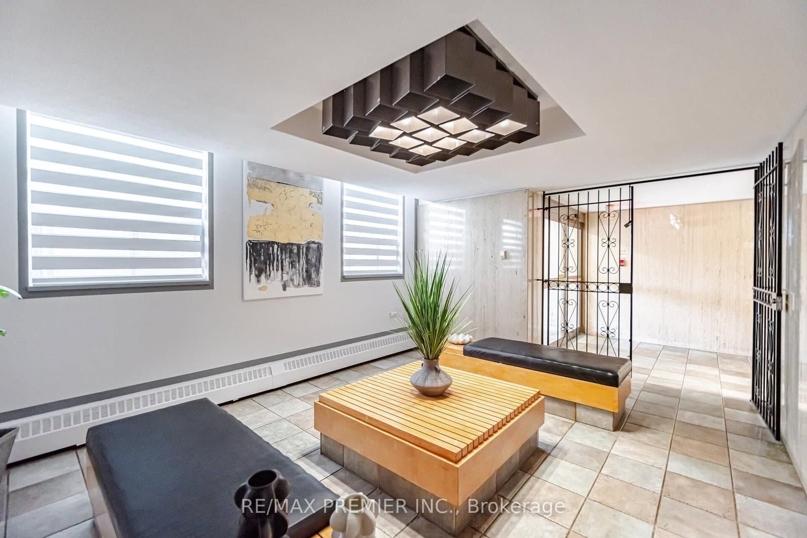 1 Four Winds Drive, Unit 701 thumbnail 7