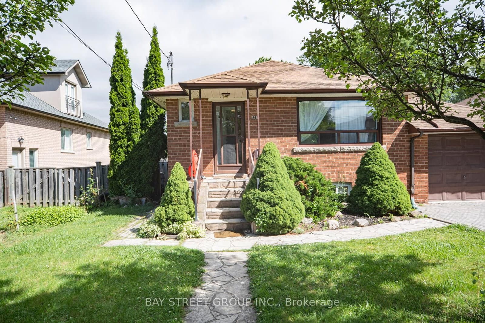 538 Queens Drive, Unit Basement - Image 1