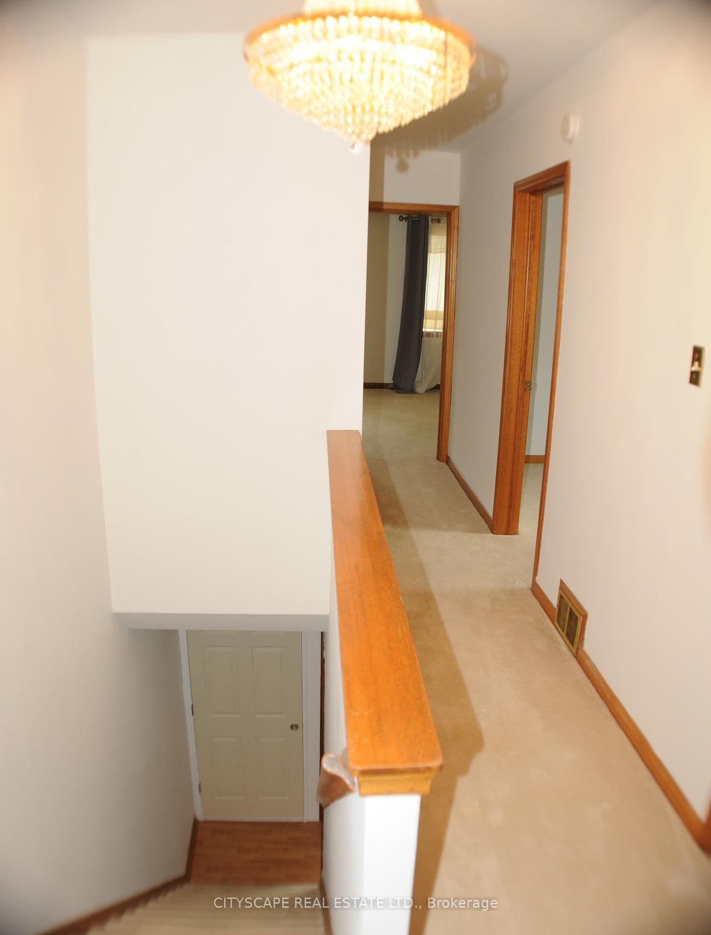 49 Algoma Street, Unit Upper floor thumbnail 17