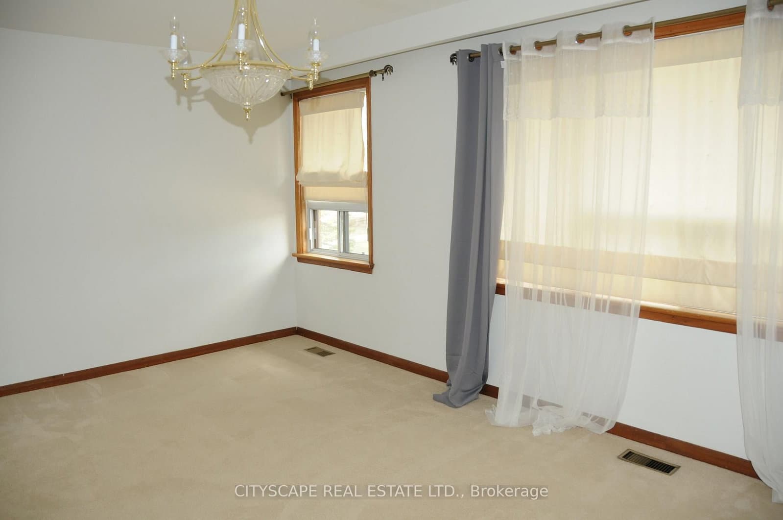 49 Algoma Street, Unit Upper floor thumbnail 19