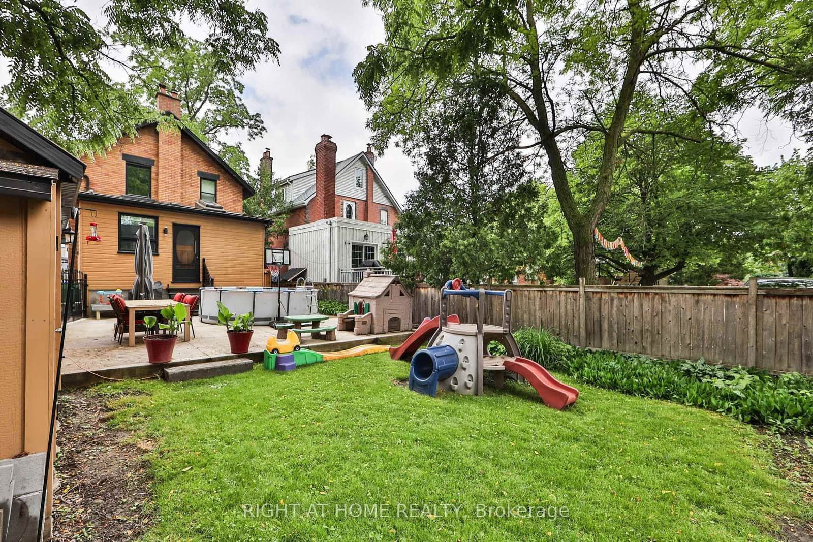 90 MILL Street S thumbnail 47