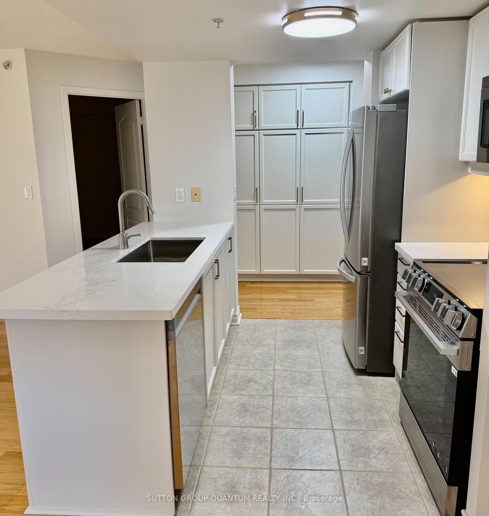 350 Princess Royal Drive, Unit 1103 thumbnail 14