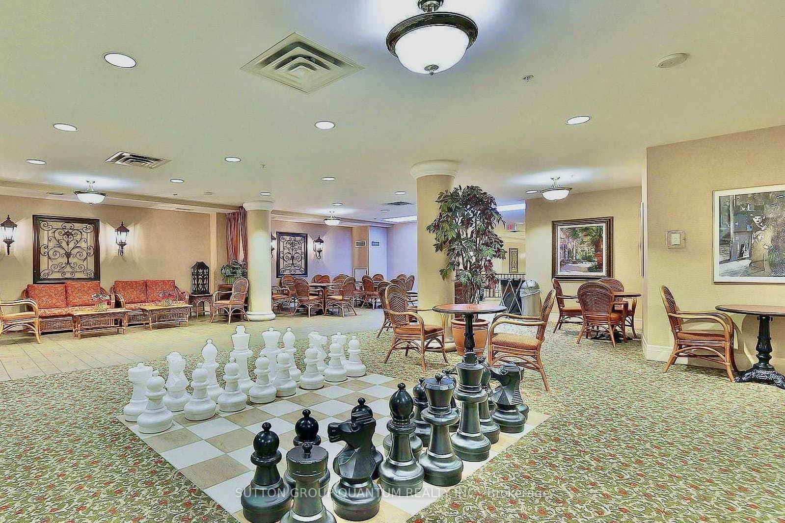 350 Princess Royal Drive, Unit 1103 thumbnail 30