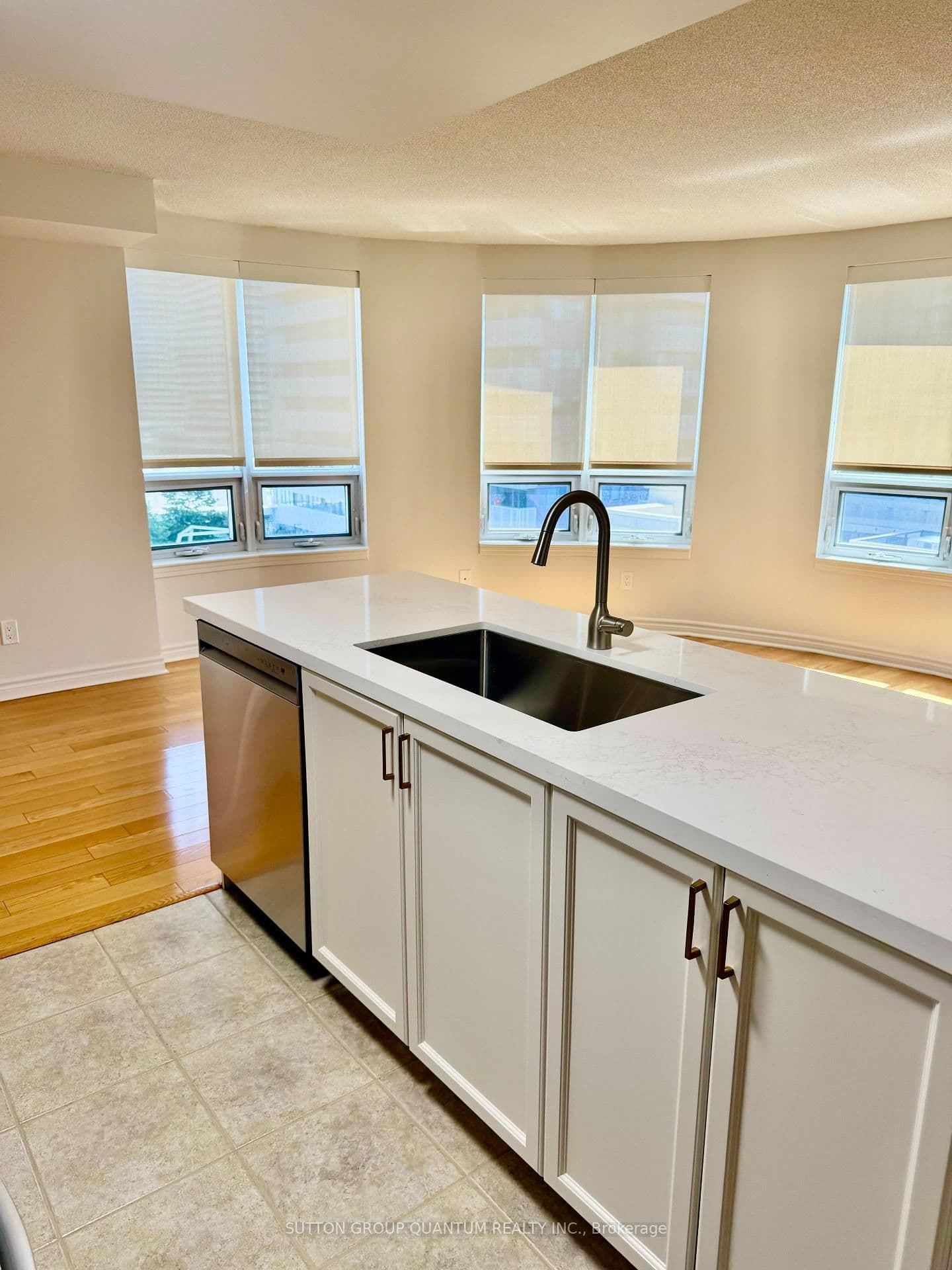 350 Princess Royal Drive, Unit 1103 thumbnail 9