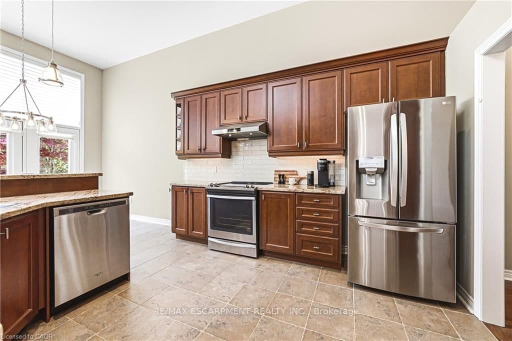 2178 Berwick Drive thumbnail 12