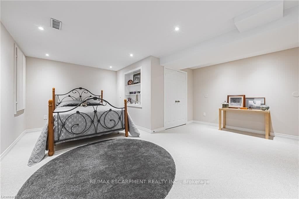 2178 Berwick Drive thumbnail 33