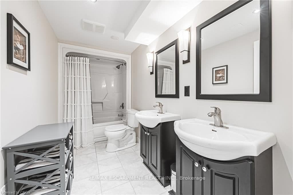 2178 Berwick Drive thumbnail 34