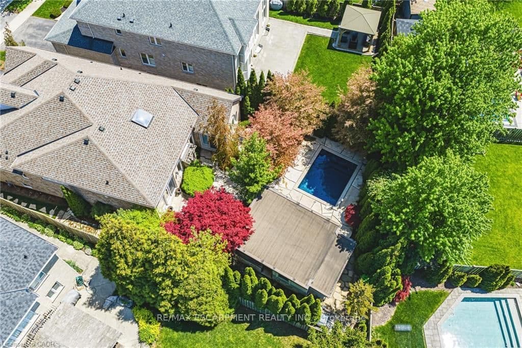2178 Berwick Drive thumbnail 35