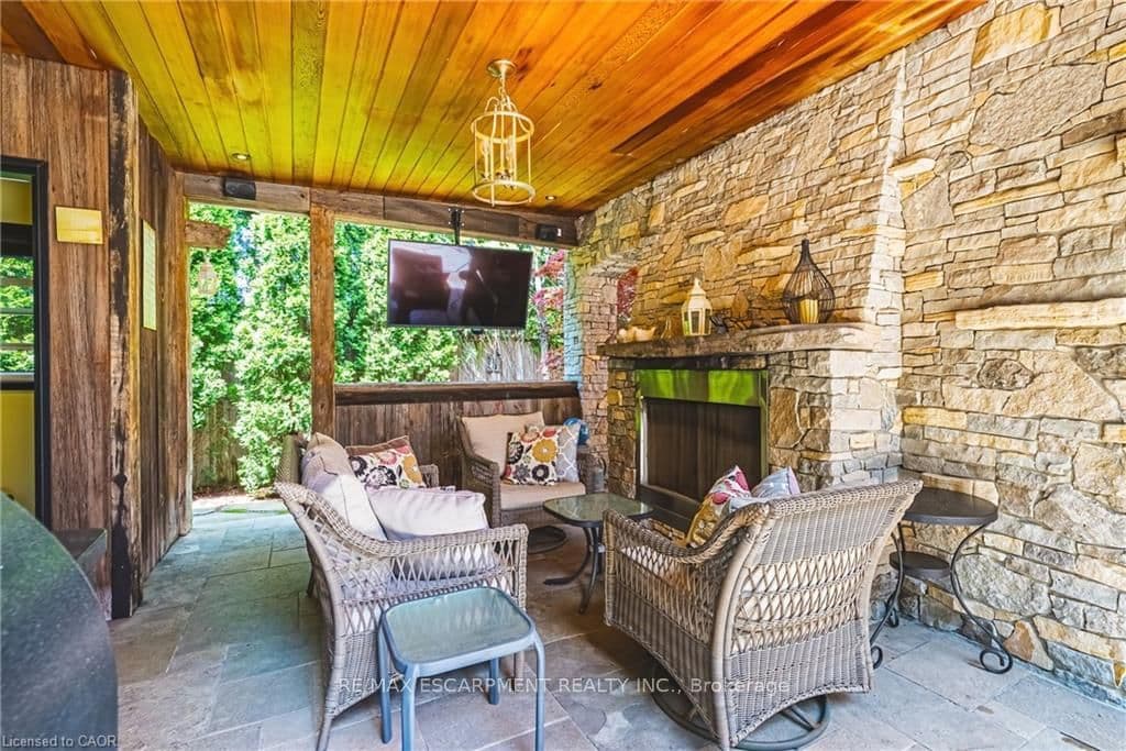 2178 Berwick Drive thumbnail 43