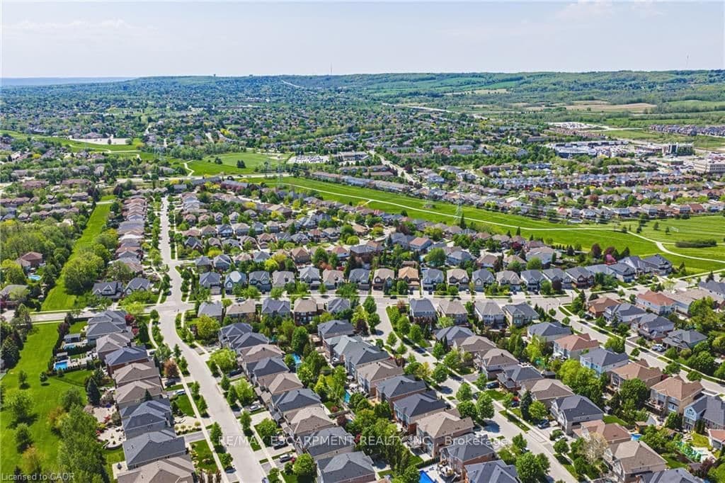 2178 Berwick Drive thumbnail 49