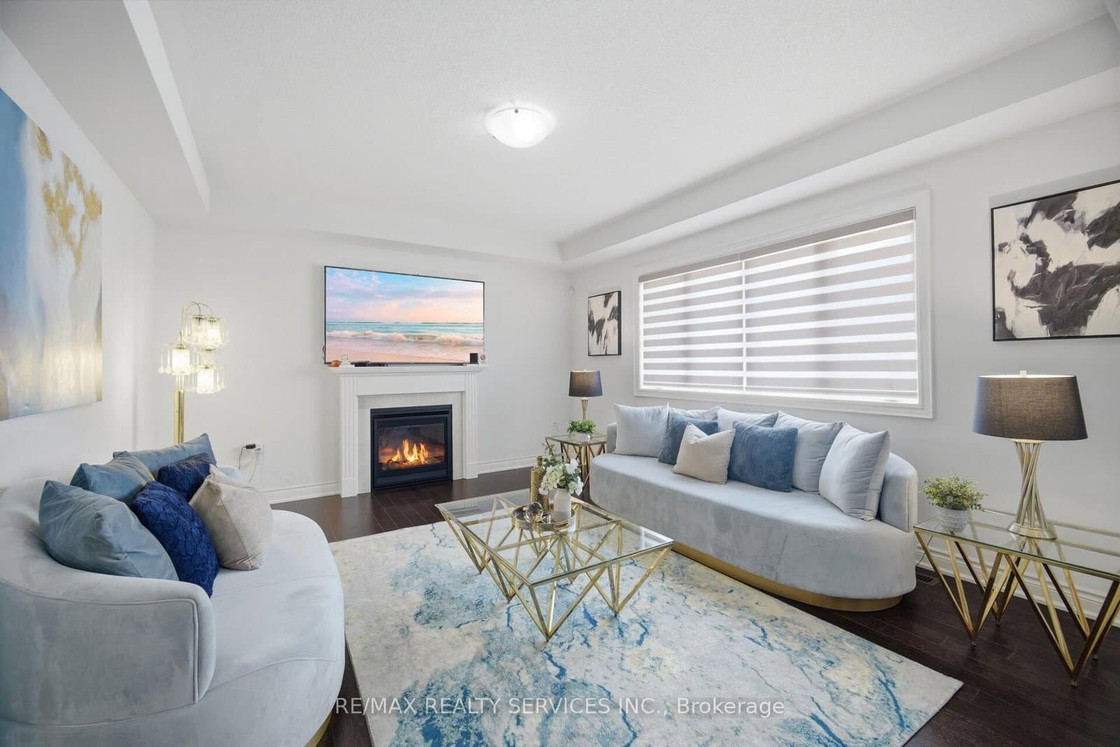 585 Dougall Avenue thumbnail 17