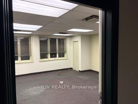 2487 Bloor Street W, Unit Suite 6 thumbnail 5