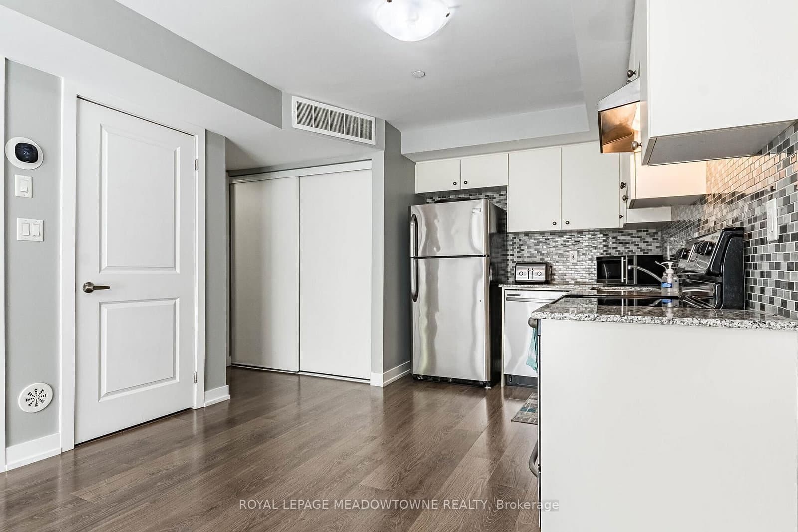 6 Drummond Street, Unit 311 thumbnail 15