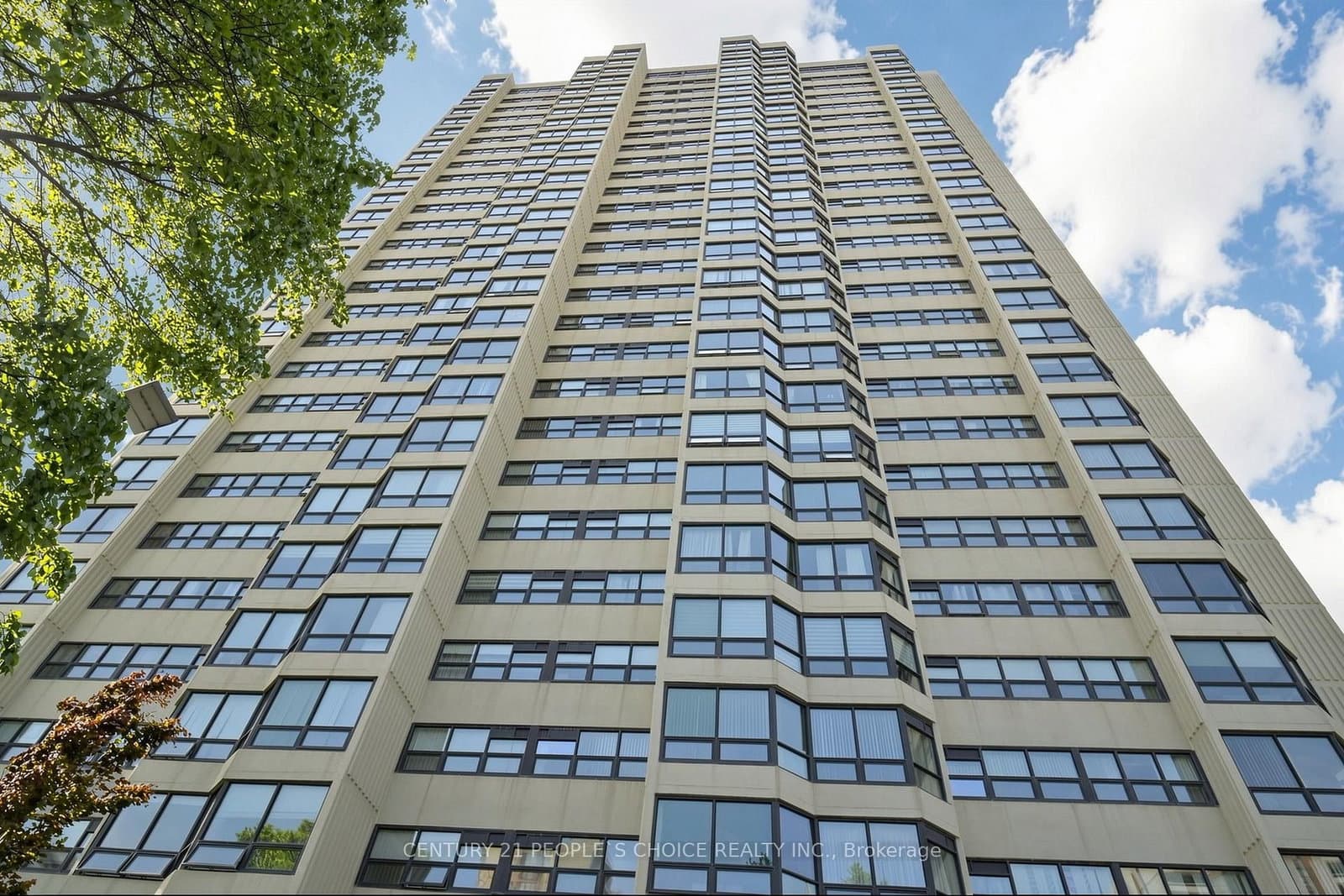 8 Lisa Street, Unit 2207 thumbnail 2