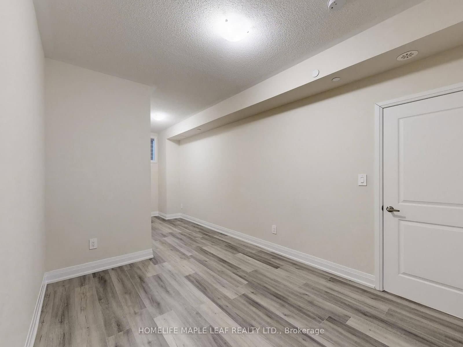 1569 Rose Way, Unit 124 thumbnail 17