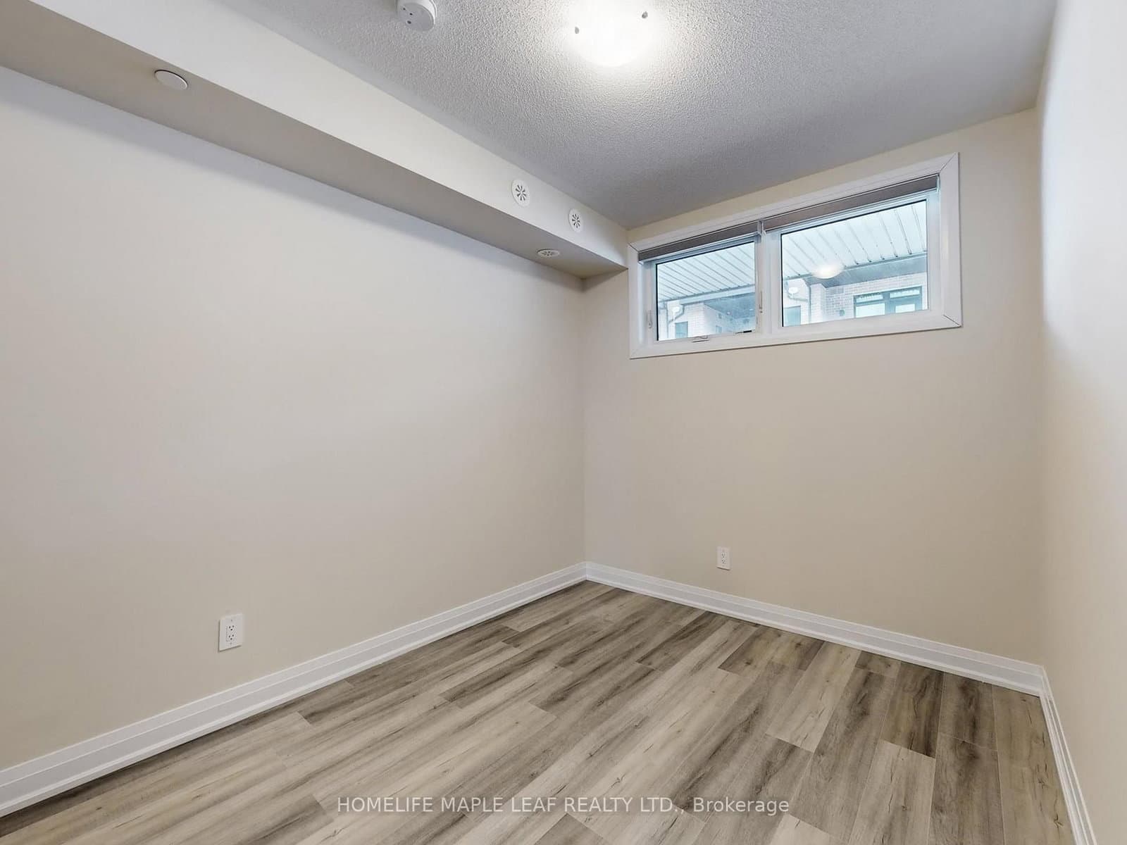 1569 Rose Way, Unit 124 thumbnail 24
