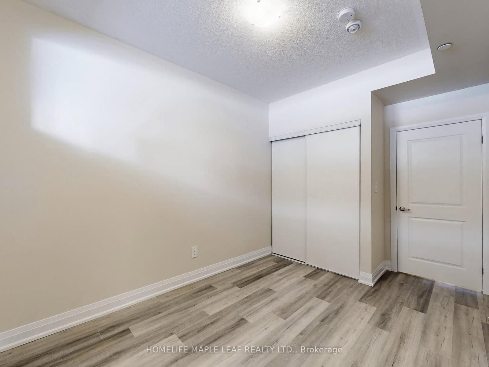 1569 Rose Way, Unit 124 thumbnail 25