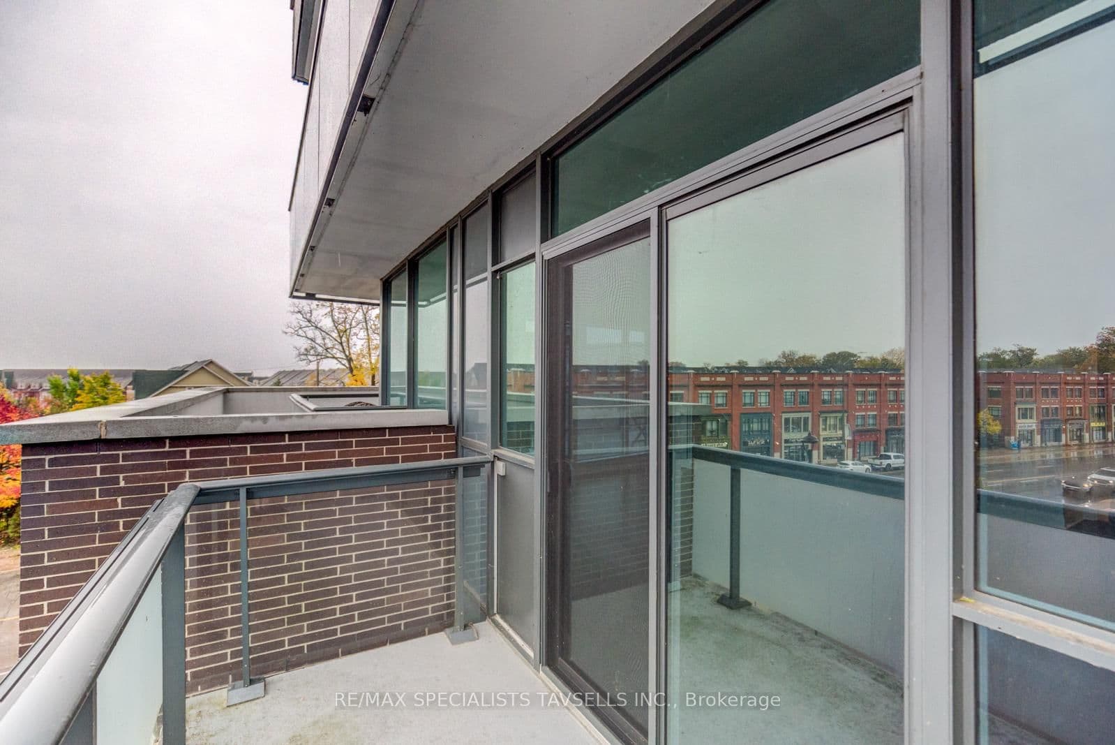 1 Hurontario Street, Unit 304 thumbnail 26