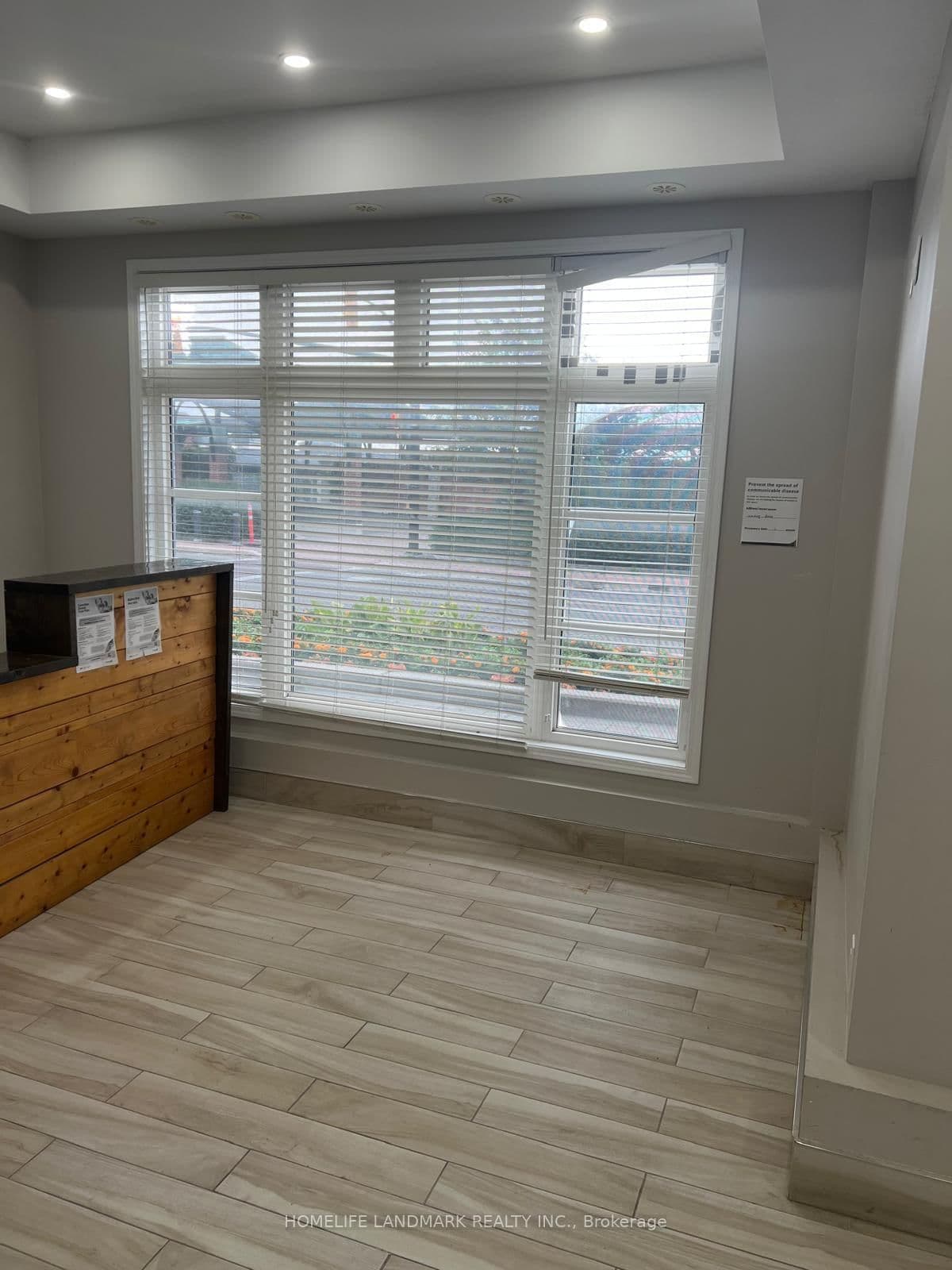 52 Commuter Drive, Unit 2 thumbnail 5