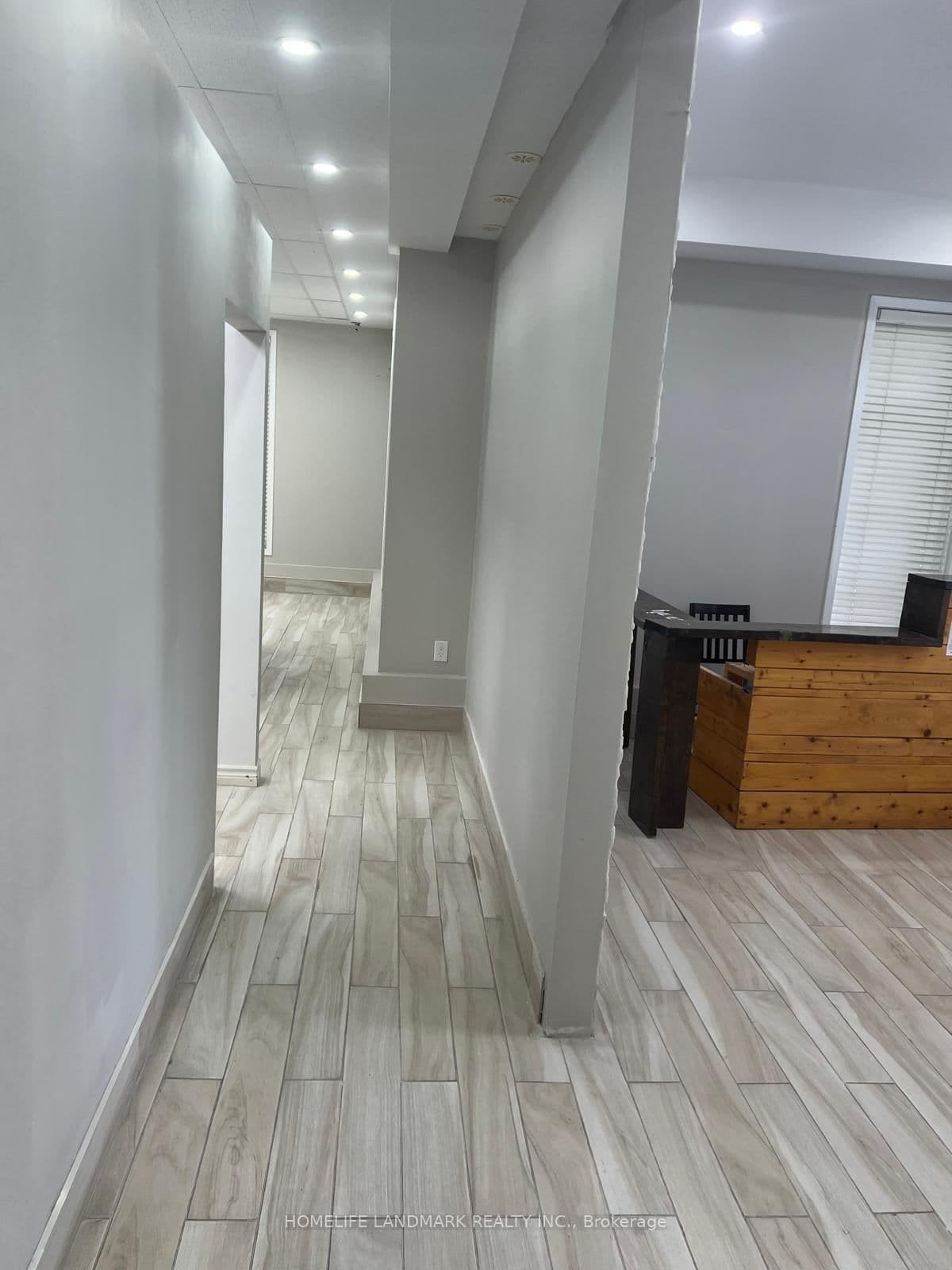52 Commuter Drive, Unit 2 thumbnail 6