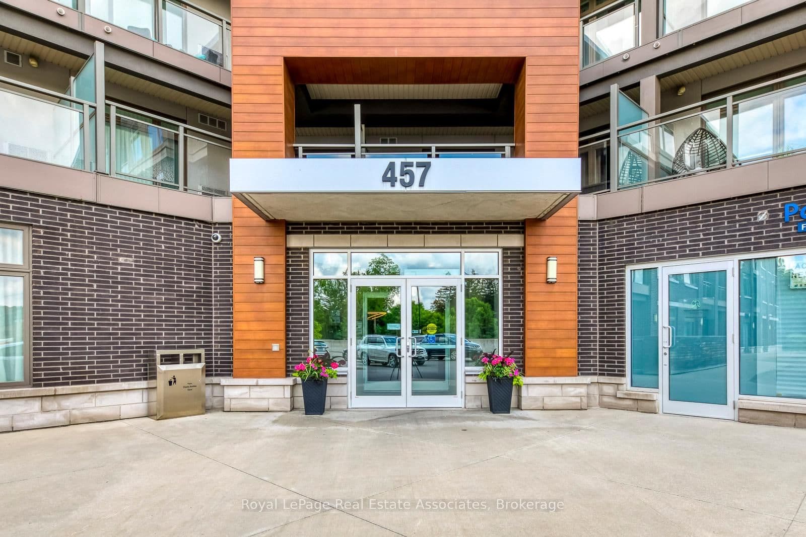 457 Plains Road E, Unit 324 - Image 1