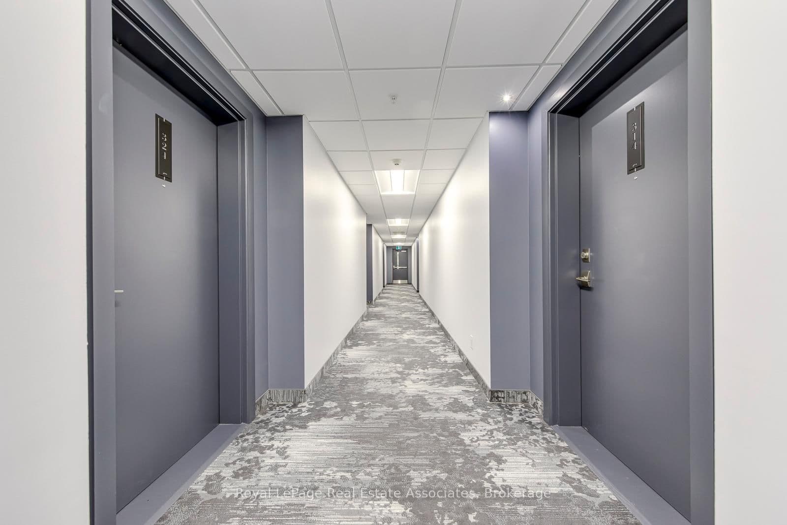 457 Plains Road E, Unit 324 thumbnail 5