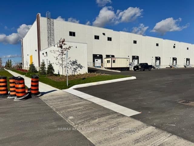 85 Inspire Boulevard, Unit C11-14 thumbnail 7