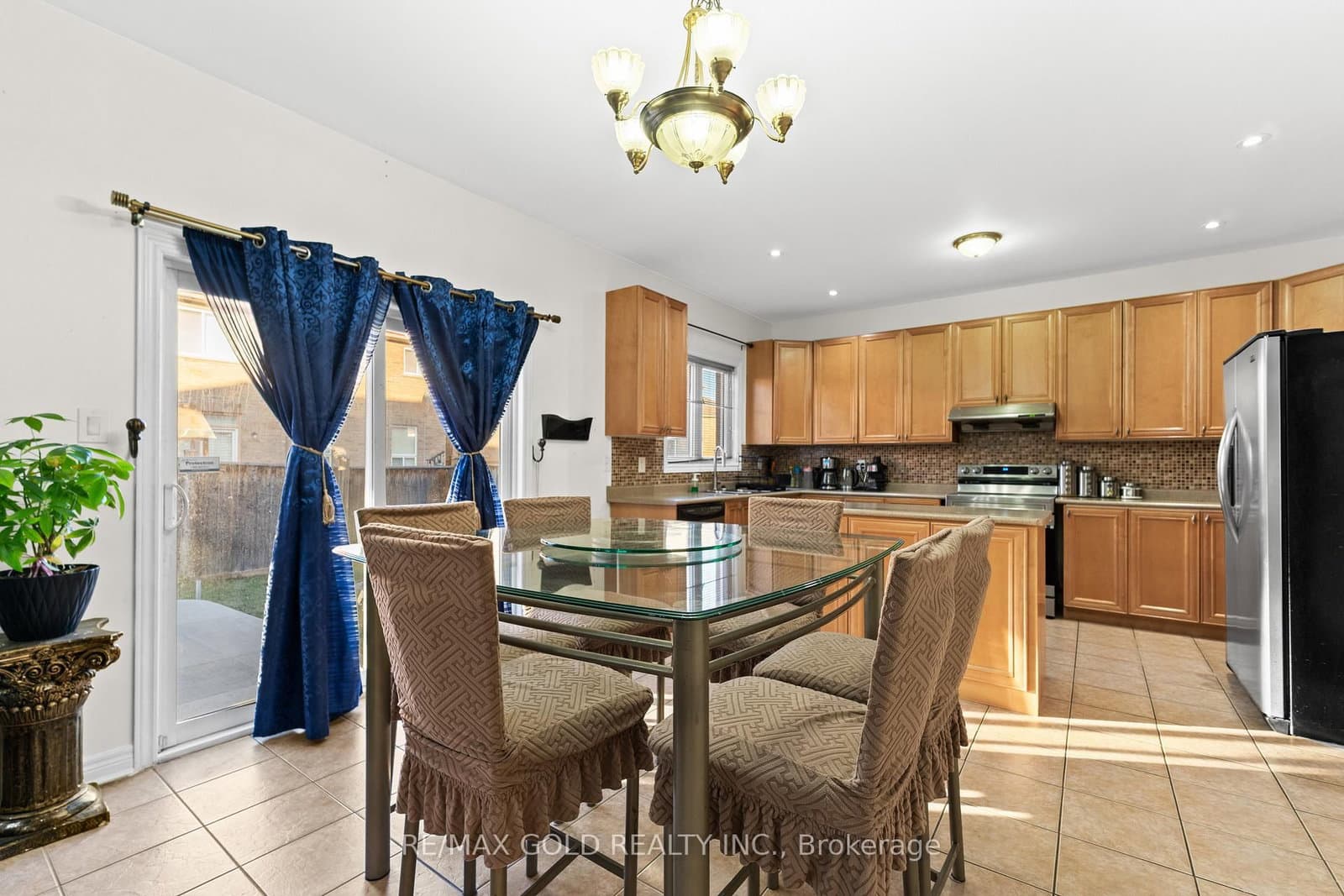 57 Powell Drive thumbnail 14
