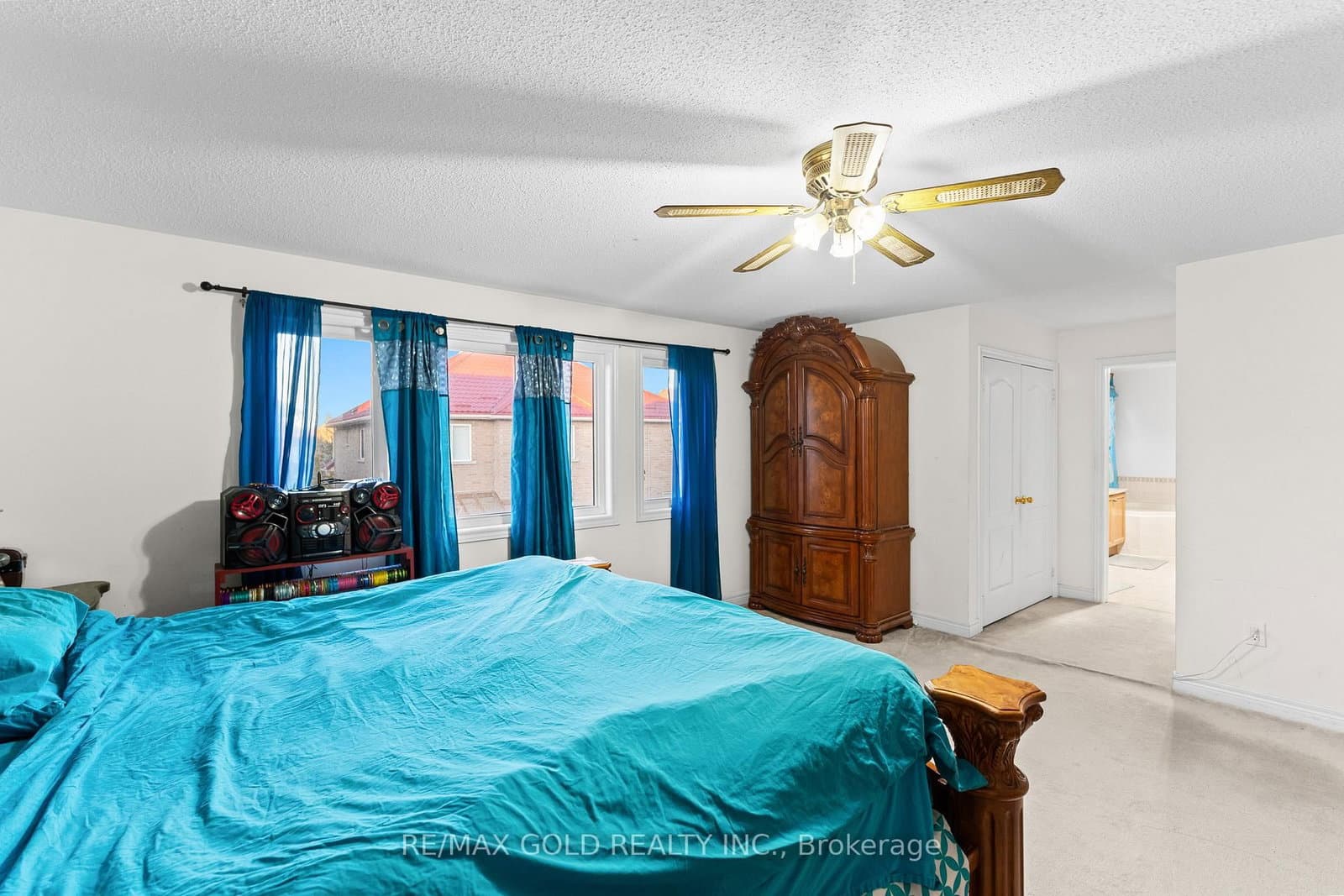 57 Powell Drive thumbnail 25