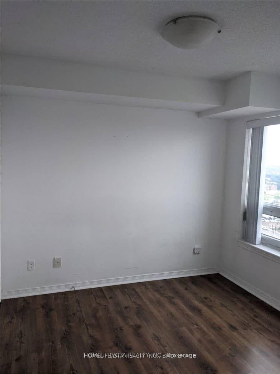 215 Queen Street E, Unit 1503 thumbnail 7