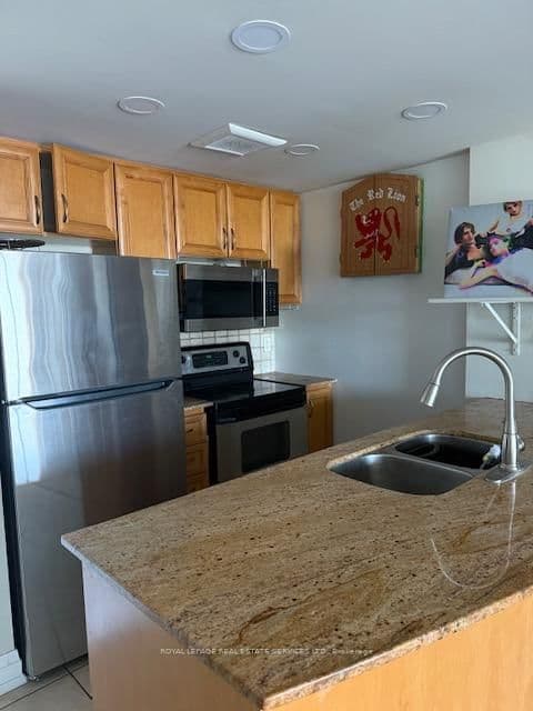 #709 - 2737 Keele Street